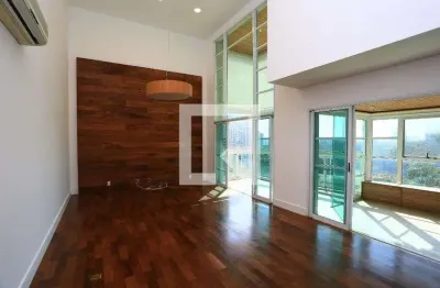 Apartamento com 3 quartos à venda na Rua Itapaiuna, 1885, Panamby, São Paulo