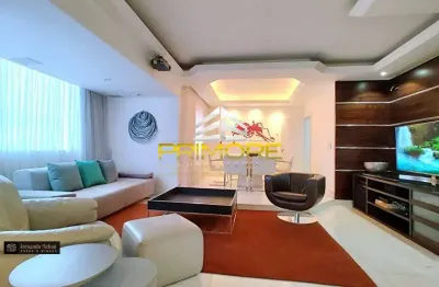 Vendo apartamento, um por andar, 2 quartos com aprox. 125m2. vagas livres.