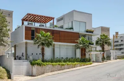 Casa em condomínio fechado com 4 quartos à venda na rua josé nazareno coelho, joão paulo, florianópolis por r$ 12.000.000
