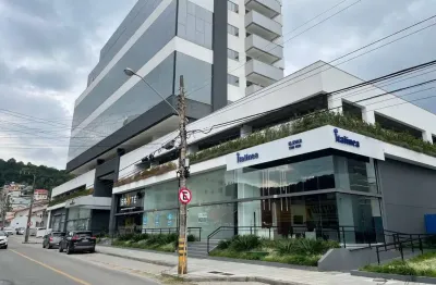 Sala comercial à venda na rua josé brognoli, saco dos limões, florianópolis por r$ 890.000