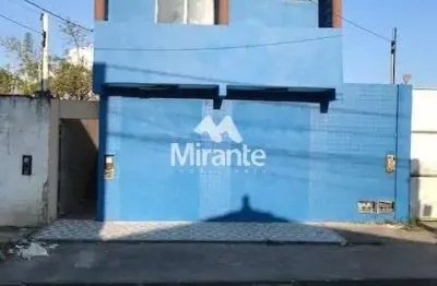 Casa para vender com 3 quartos no bairro conceição em feira de santana