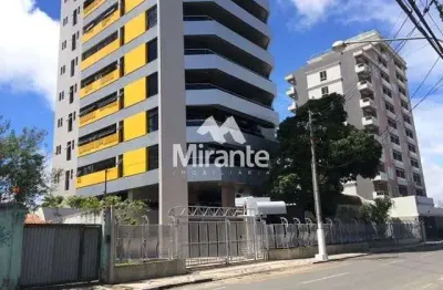 Apartamento para vender com 4 quartos sendo 4 suítes no bairro centro em feira de santana