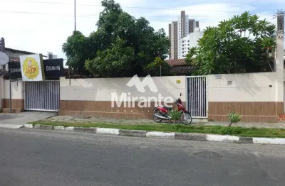 Casa para vender com 3 quartos sendo 1 suítes no bairro santa mônica em feira de santana