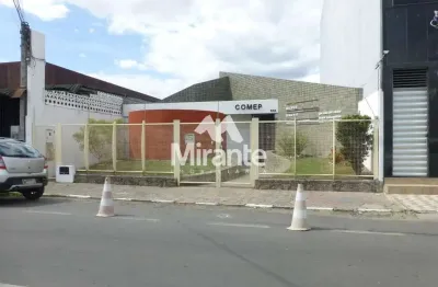 Casa à venda na Rua Domingos Barbosa de Araújo, 912, Ponto Central, Feira de Santana