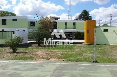 Casa para vender com 6 quartos sendo 4 suítes no bairro eucalipto em feira de santana