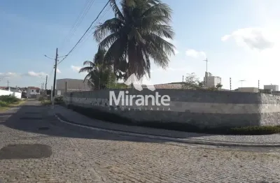 Casa para vender com 4 quartos sendo 2 suítes no bairro muchila em feira de santana