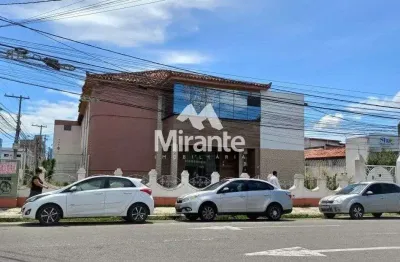 Casa à venda na Rua Castro Alves, 1151, Centro, Feira de Santana