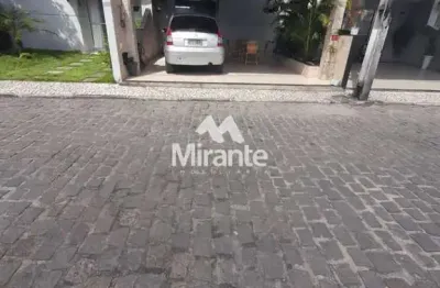 Casa para vender com 3 quartos no bairro papagaio em feira de santana