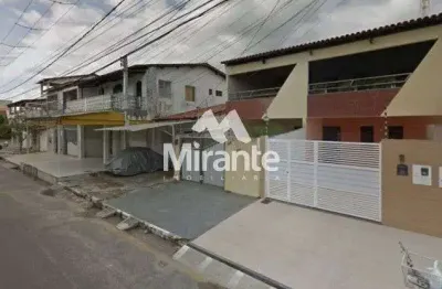 Casa para vender com 6 quartos sendo 2 suítes no bairro capuchinhos em feira de santana