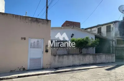 Casa para vender com 4 quartos sendo 1 suítes no bairro brasília em feira de santana