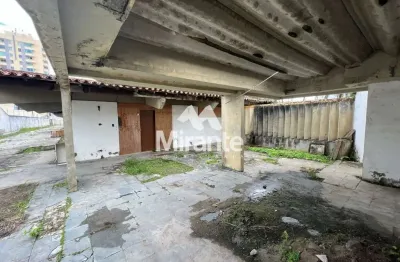 Casa à venda na Rua São Mamede, 75, Santa Mônica, Feira de Santana