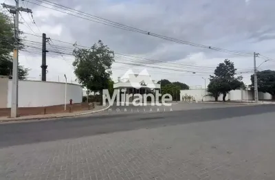Casa para vender com 4 quartos sendo 4 suítes no bairro santo antônio dos prazeres em feira de santana