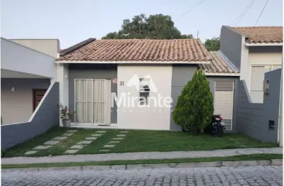Casa para vender no condomínio vive la vie com 2 quartos sendo 1 suíte no bairro registro em feira de santana