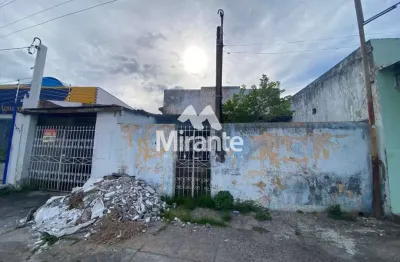Casa para vender com 3 quartos sendo 1 suítes no bairro brasília em feira de santana