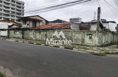Casa para alugar com 3 quartos no bairro capuchinhos em feira de santana