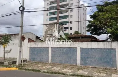 Casa para alugar na Rua Rio Tocantins, 374, Santa Mônica, Feira de Santana