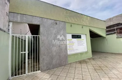 Casa para alugar com 7 quartos sendo 1 suíte no bairro ponto central em feira de santana
