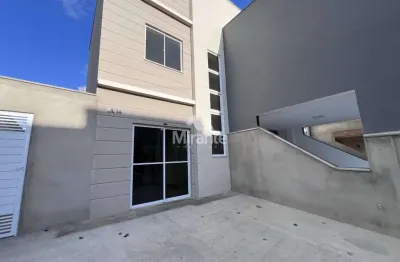 Casa de Condomínio Para Alugar com 2 quartos sendo 1 suíte no bairro Papagaio em Feira De Santana