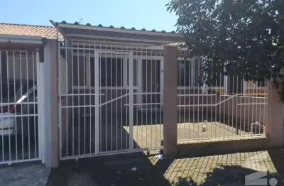 Casa com 2 quartos à venda na rua versailles, 74, são josé, canoas, 50 m2 por r$ 260.000