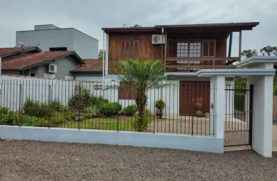 Casa com 4 quartos à venda no Quintas, Estância Velha 