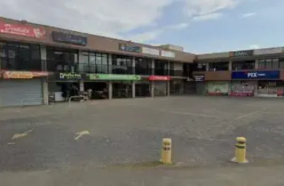 Sala comercial para alugar na Rua Cascavel, 2218, Guaraituba, Colombo