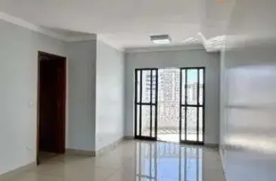 Apartamento no setor bueno (alto) com três quartos sendo uma suíte