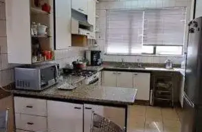 Apartamento duplex à venda no setor bueno com cinco quartos sendo quatro suítes