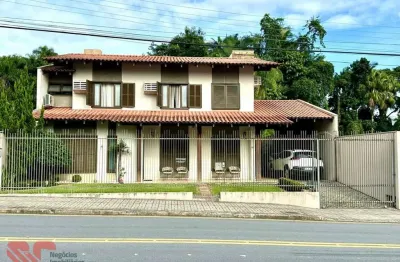 Casa com 3 quartos à venda na rua rio de janeiro, centro, indaial por r$ 1.100.000