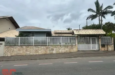 Casa com 3 quartos à venda na rua minas gerais, 2455, tapajós, indaial, 134 m2 por r$ 620.000