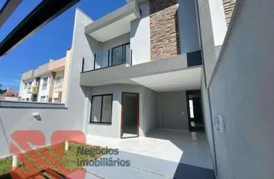 Casa com 3 quartos à venda na Rua Canto Do Sol, Itacolomi, Balneário Piçarras por R$ 929.200