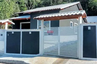 Vendo casa em condomínio fechado - conforto e segurança, em Várzea das Moças - São Gonçalo - RJ