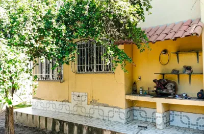 Vendo excelente casa duplex, aconchegante em manilha/itaboraí/rj.