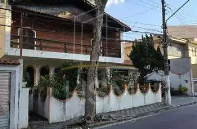 Casa com 4 quartos para alugar na Vila Marlene, São Bernardo do Campo 