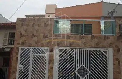 Térrea assobrada centro 2 dormitórios suíte garagem- rua sem saida