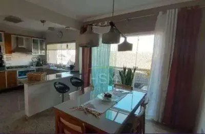 Sobrado à venda, 4 quartos, 2 suítes, 4 vagas, vila euclides - são bernardo do campo/sp