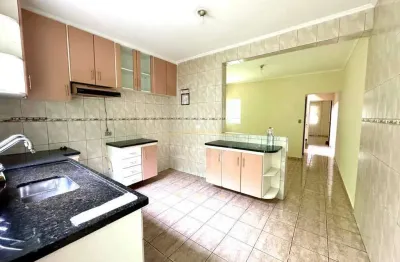 Casa com 3 quartos à venda na Vila Lutécia, Santo André 