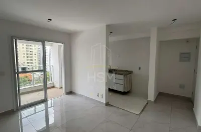 Aluga apartamento semi novo 60m² 2 dormitórios, sala ampla, sacada com churrasqueira grill