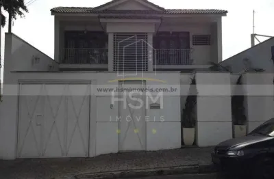 Sobrado de alto padrão- com piscina 12 vagas comercial e residencial