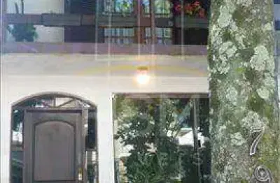 Sobrado à venda, 3 quartos, 3 suítes, 5 vagas, parque anchieta - são bernardo do campo/sp