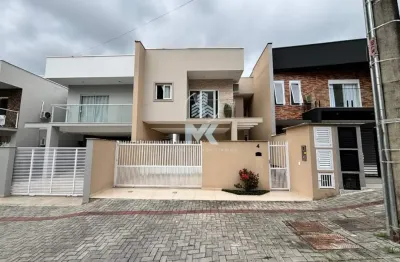 Sobrado semimobiliado para venda, com 3 dormitórios, sendo 1 suíte em timbó / sc