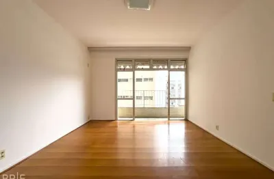 Apartamento com vista na lagoa - 2 quartos (1 suíte) c/vaga, portaria 24h e play