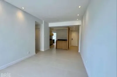 Apartamento com 3 quartos à venda na Avenida Rainha Elizabeth da Bélgica, 470, Copacabana, Rio de Janeiro