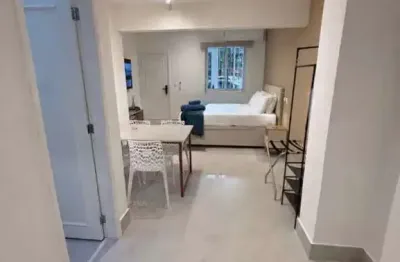 Apartamento com 2 quartos à venda na Rua General Artigas, 533, Leblon, Rio de Janeiro