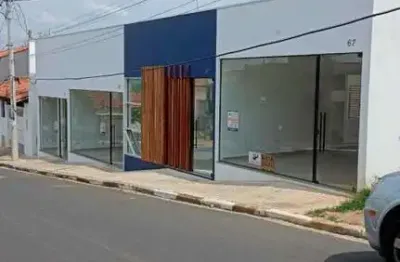 Sala comercial para alugar na Rua José Alves, Centro, Iperó