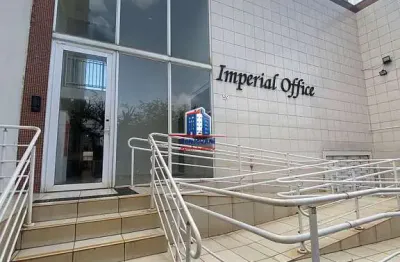 Sala comercial com 1 sala para alugar na Rua Imperial, Vila Imperial, São José do Rio Preto