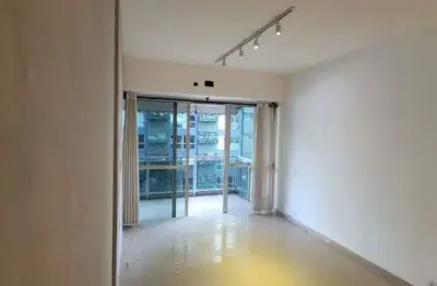 Apartamento quarto e sala na barra da tijuca - ponto nobre - próximo ao metrô