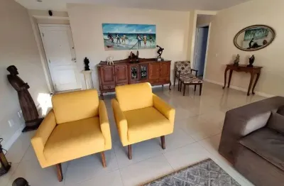 Excelente cobertura no recreio dos bandeirantes - linear , 3 quartos sendo 1 suíte.