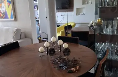 Vendo villa d'itália - barra olímpica - dois quartos com suíte.