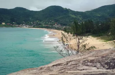 Terreno à venda na Avenida 1, 1, Praia da Gamboa, Garopaba