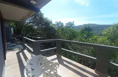 Casa para venda em imbituba, praia do rosa, 4 dormitórios, 2 banheiros, 4 vagas